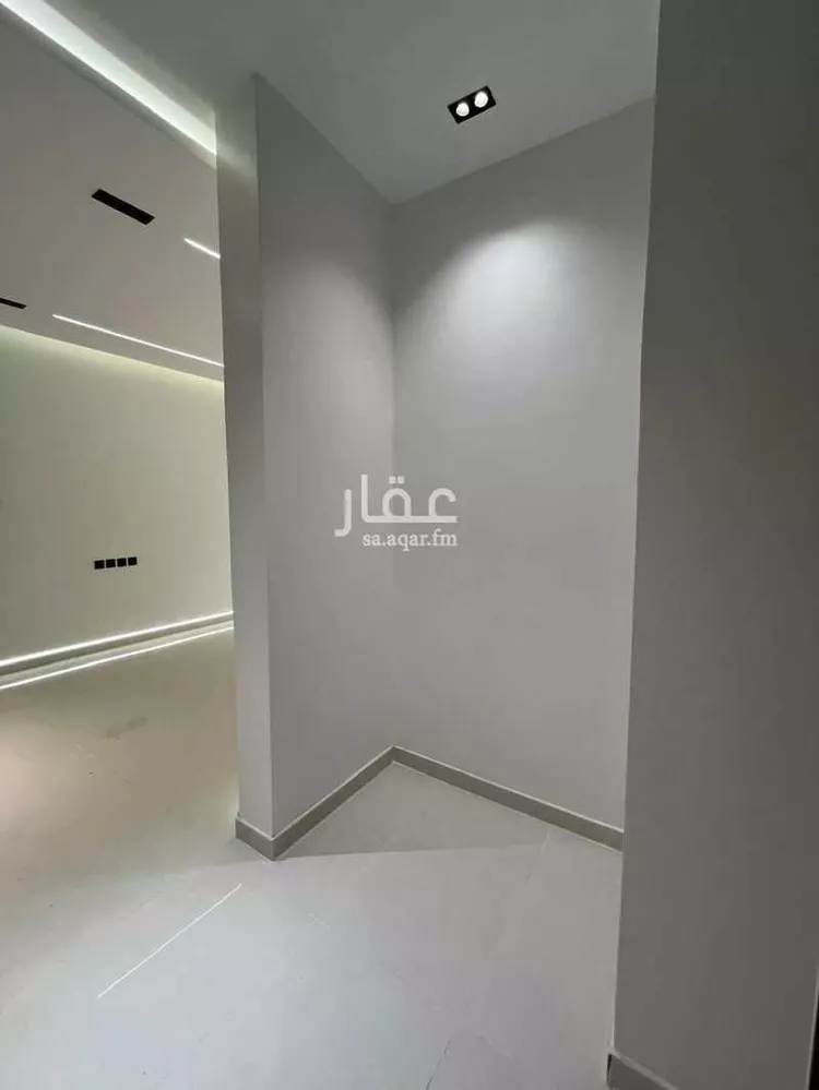شقة للبيع في شارع عبداللطيف بن مبارك, حي الشفاء, مدينة الرياض, منطقة الرياض 15