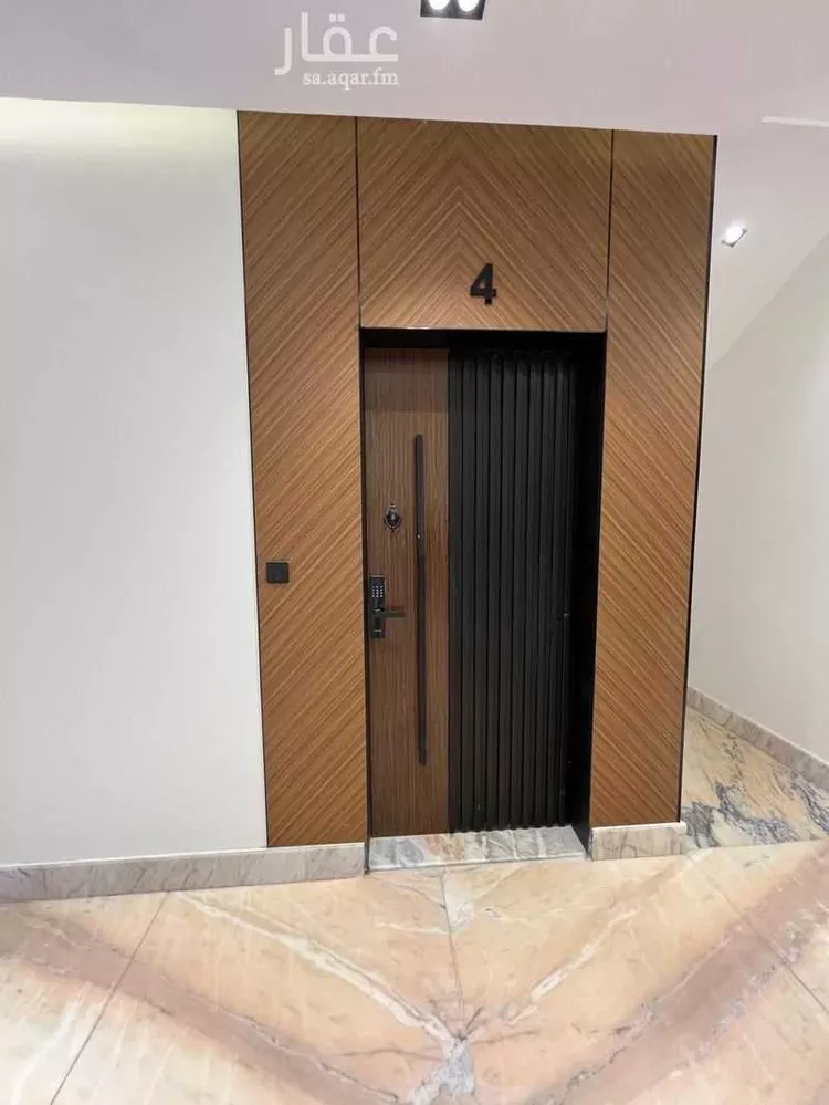 شقة للبيع في شارع عبداللطيف بن مبارك, حي الشفاء, مدينة الرياض, منطقة الرياض صورة 2