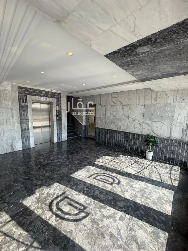 شقة للإيجار في شارع أبي إسحاق الغزال, حي الصواري, مدينة جدة, منطقة مكة المكرمة صورة 3