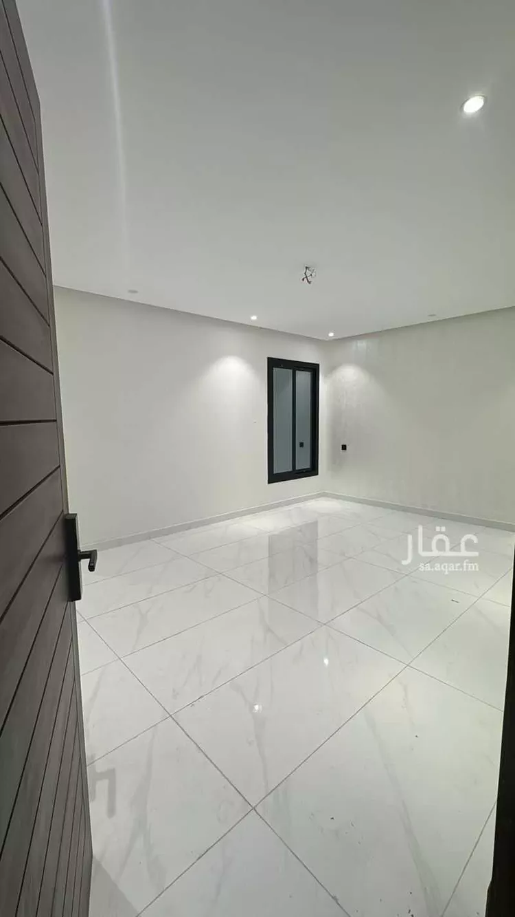 شقة للبيع في شارع الاشتر, حي الفيصلية, مدينة جدة, منطقة مكة المكرمة صورة 3