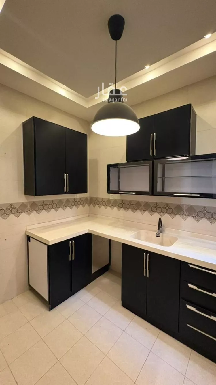 دور للإيجار في شارع أبو عمرو بن العلاء, حي الرحمانية, مدينة جدة, منطقة مكة المكرمة صورة 3