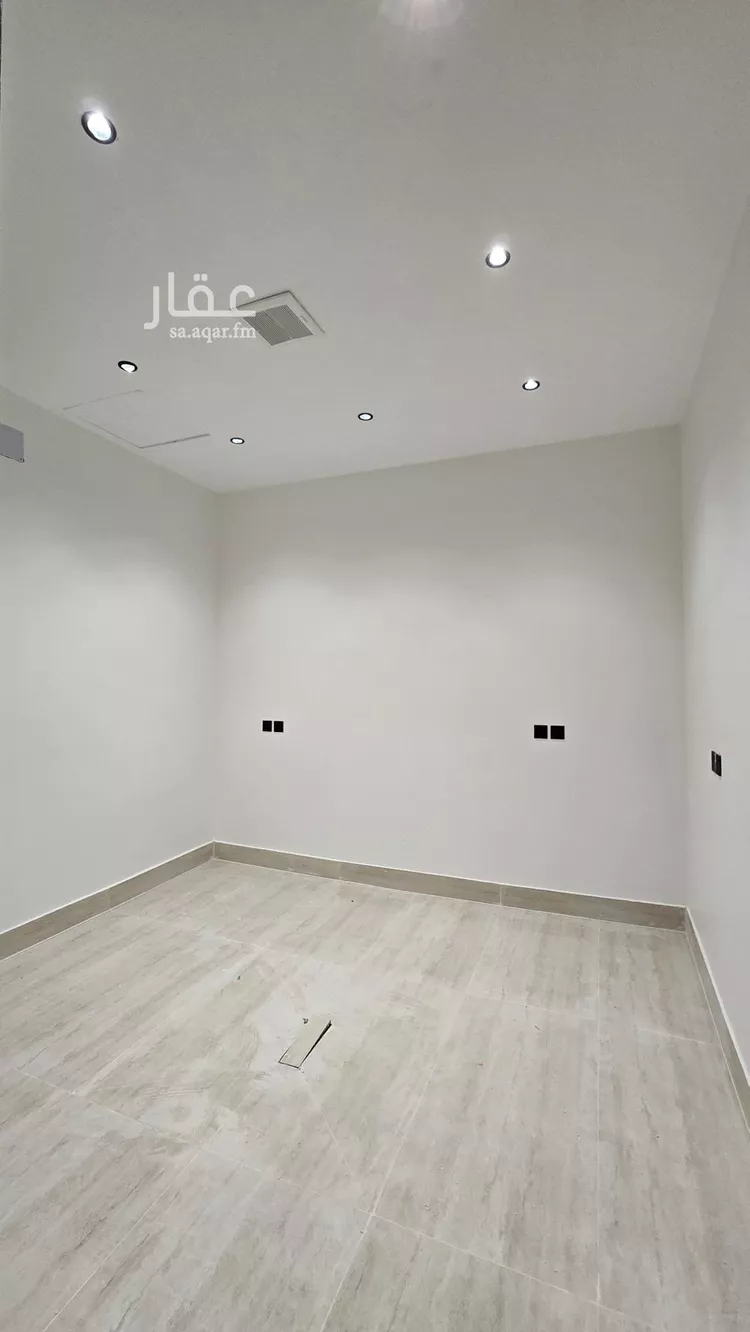 دور للبيع في شارع محمد أبي ياسر, حي العوالي, مدينة الرياض, منطقة الرياض صورة 4