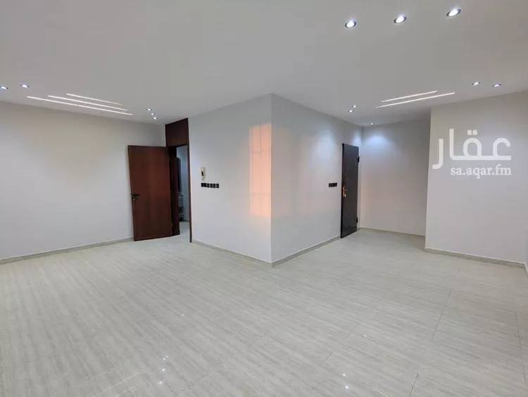 دور للبيع في شارع صالح بن صديق كمال, حي طويق, مدينة الرياض, منطقة الرياض صورة 4