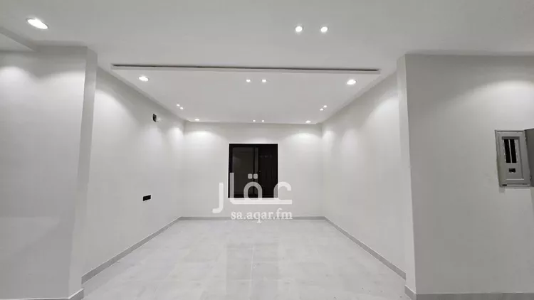 دور للبيع في شارع فاطمة أم الفضل, حي عكاظ, مدينة الرياض, منطقة الرياض صورة 4