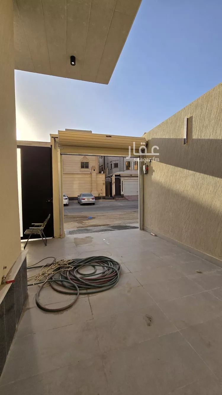 دور للبيع في شارع محمد أبي ياسر, حي العوالي, مدينة الرياض, منطقة الرياض صورة 3