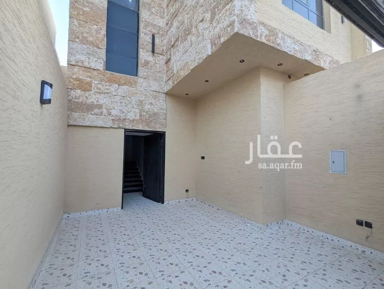 دور للبيع في شارع صالح بن صديق كمال, حي طويق, مدينة الرياض, منطقة الرياض صورة 3