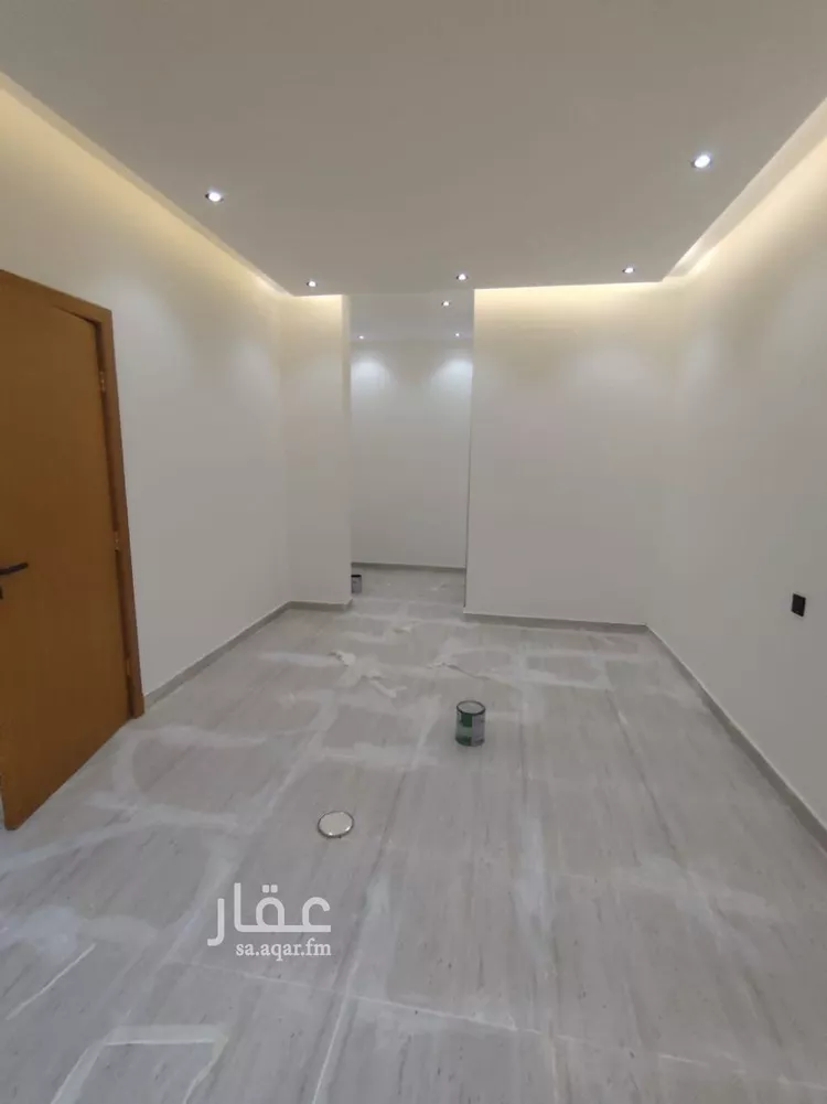 فيلا للبيع في شارع حامد عبدالحفيظ, حي عكاظ, مدينة الرياض, منطقة الرياض صورة 4