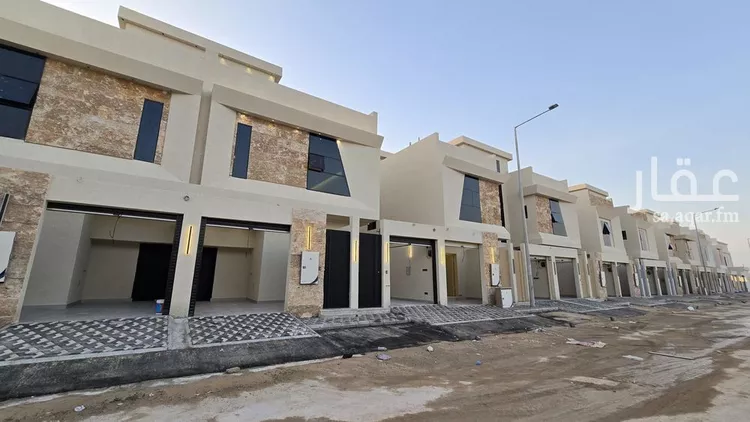 دور للبيع في شارع الوادي الأخضر, حي ديراب, مدينة الرياض, منطقة الرياض