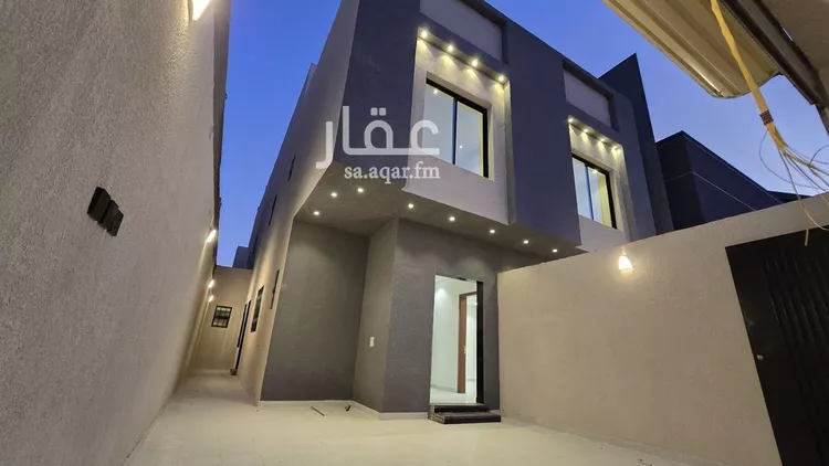 دور للبيع في شارع فاطمة أم الفضل, حي عكاظ, مدينة الرياض, منطقة الرياض صورة 2