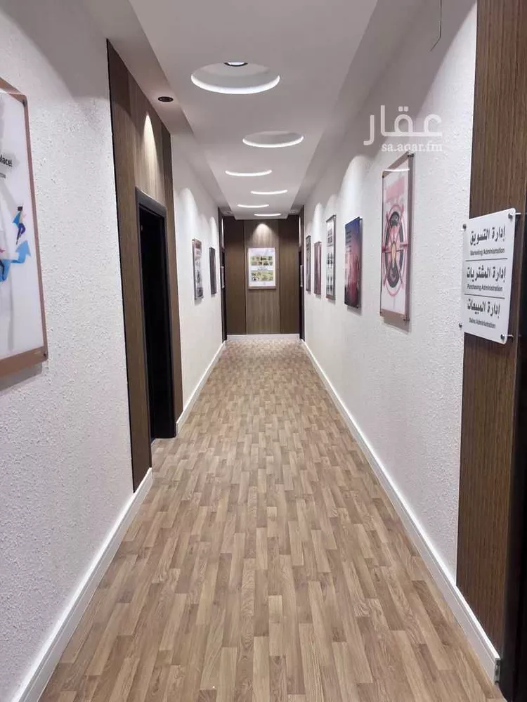 مكتب تجاري للإيجار في طريق الملك عبدالعزيز ، الصالحية ، عنيزة ، عنيزة