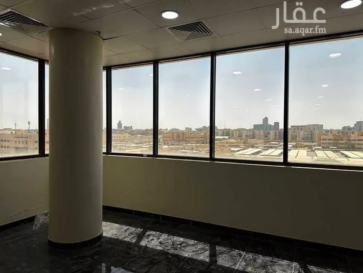 مكتب تجاري للإيجار في شارع طريق الملك عبدالعزيز, حي الضباط, مدينة الرياض, منطقة الرياض