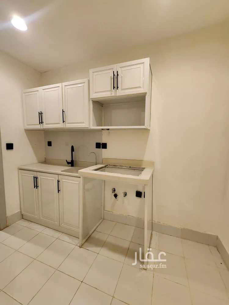 شقة للإيجار في شارع أرجوان, حي الملقا, مدينة الرياض, منطقة الرياض صورة 4