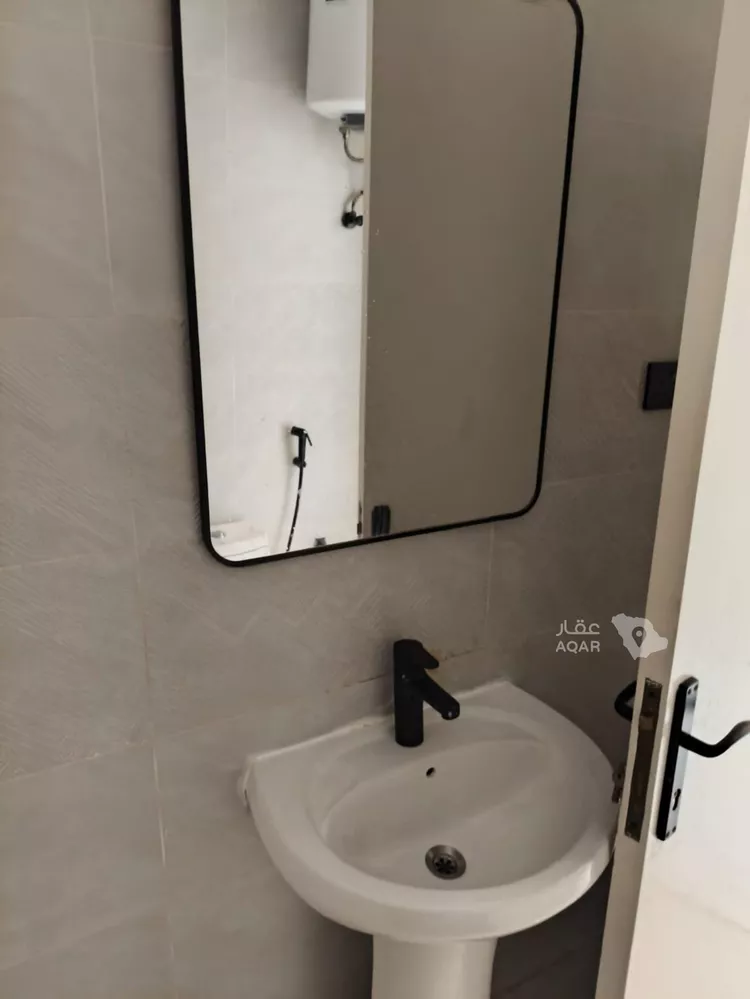 شقة للإيجار في شارع الإشبيلي, حي الإزدهار, مدينة الرياض, منطقة الرياض صورة 4
