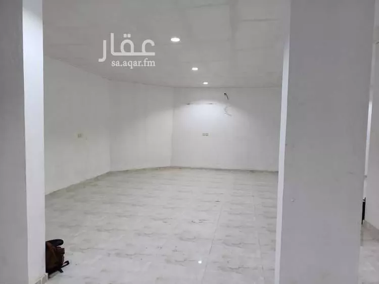 مستودع للإيجار في شارع ماجد ابن معيد ، حي الصيانة ، الطائف ، الطائف صورة 4