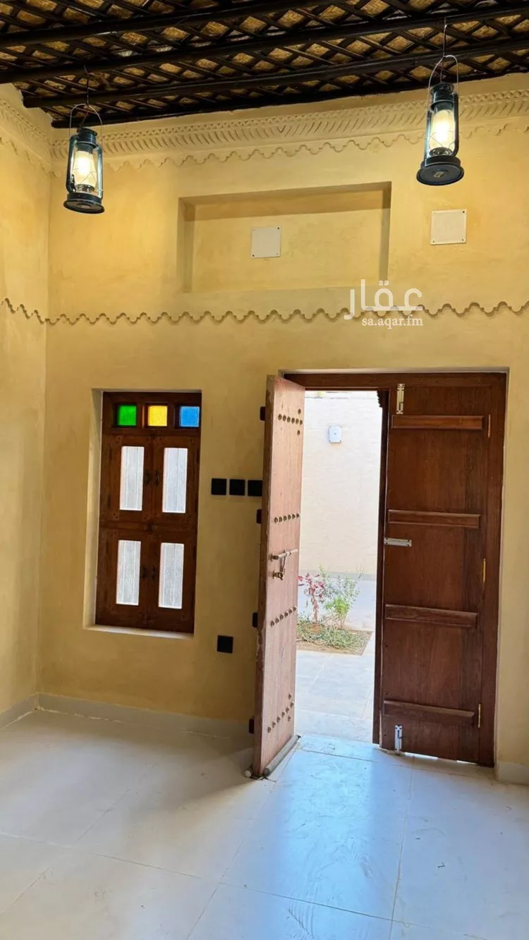 فيلا للإيجار في شارع السيد عبدالله شطا, حي بدر, مدينة الرياض, منطقة الرياض صورة 5