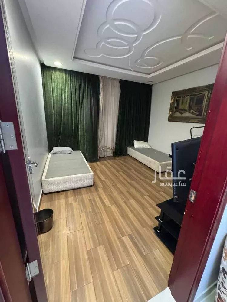 فيلا للإيجار في شارع خالد بن سلمة المخزومي, حي المهدية, مدينة الرياض, منطقة الرياض صورة 5