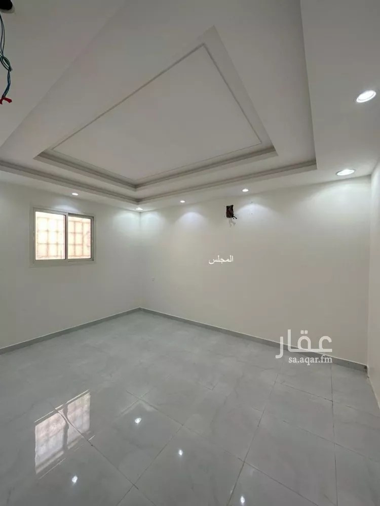 شقة للإيجار في شارع رقم 4, حي العزيزية, مدينة الرياض, منطقة الرياض صورة 2