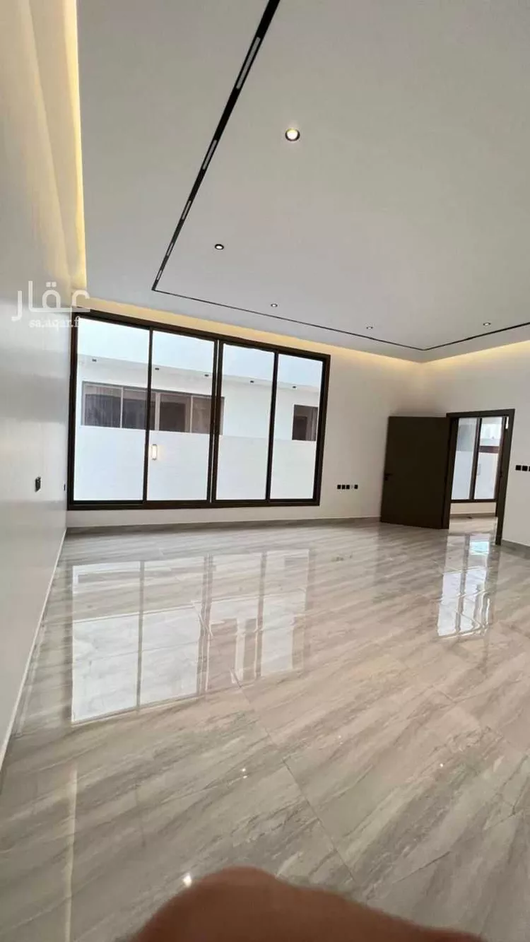 فيلا للإيجار في شارع خالد بن سلمة المخزومي, حي المهدية, مدينة الرياض, منطقة الرياض صورة 3