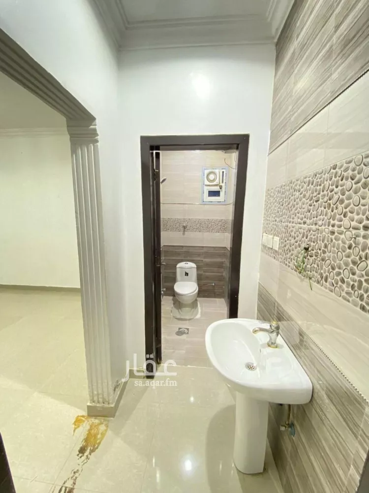 شقة للإيجار في شارع رقم 208, حي ظهرة لبن, مدينة الرياض, منطقة الرياض صورة 2