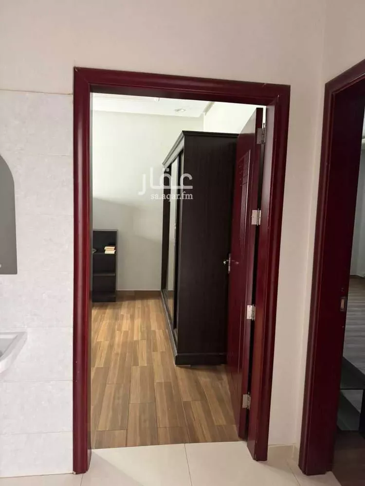 فيلا للإيجار في شارع خالد بن سلمة المخزومي, حي المهدية, مدينة الرياض, منطقة الرياض صورة 2