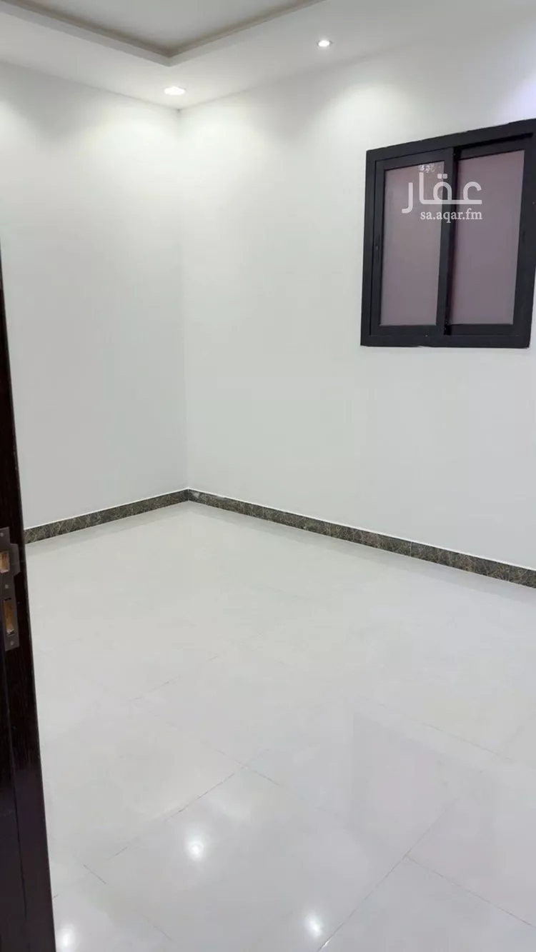 فيلا للإيجار في شارع عبدالرحمن البهكلي, حي الرمال, مدينة الرياض, منطقة الرياض صورة 3
