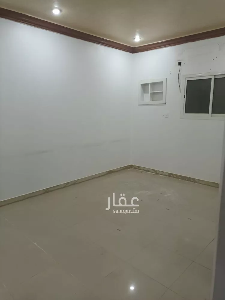 شقة للإيجار في شارع رقم 4, حي العزيزية, مدينة الرياض, منطقة الرياض صورة 2