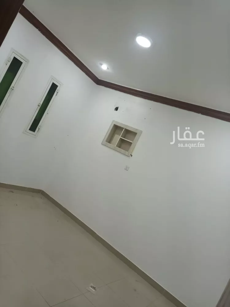 شقة للإيجار في شارع رقم 4, حي العزيزية, مدينة الرياض, منطقة الرياض صورة 3