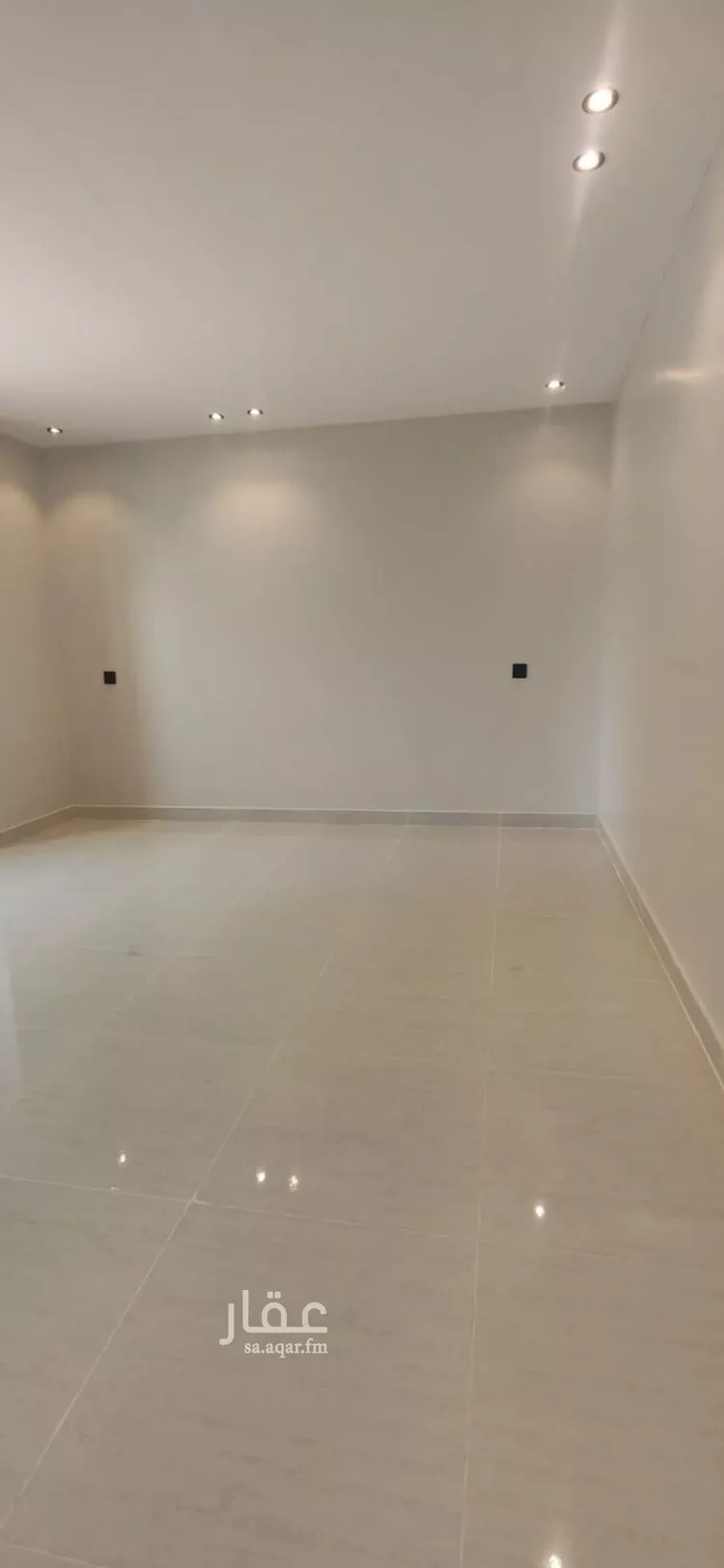 شقة للإيجار في شارع المقاماتي, حي الحمراء, مدينة الرياض, منطقة الرياض 1 صورة