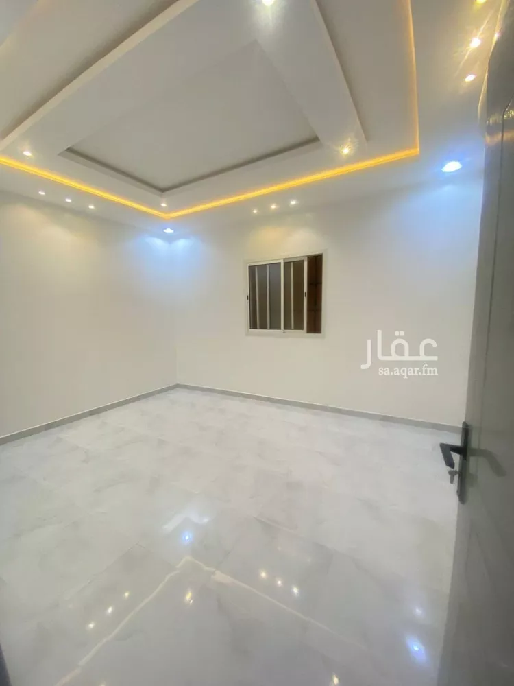 شقة للإيجار في شارع الشيخ حسن بن حسين بن علي, حي الحمراء, مدينة الرياض, منطقة الرياض صورة 2