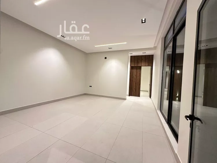 دور للبيع في شارع العارض, حي الخليج, مدينة الرياض, منطقة الرياض صورة 3