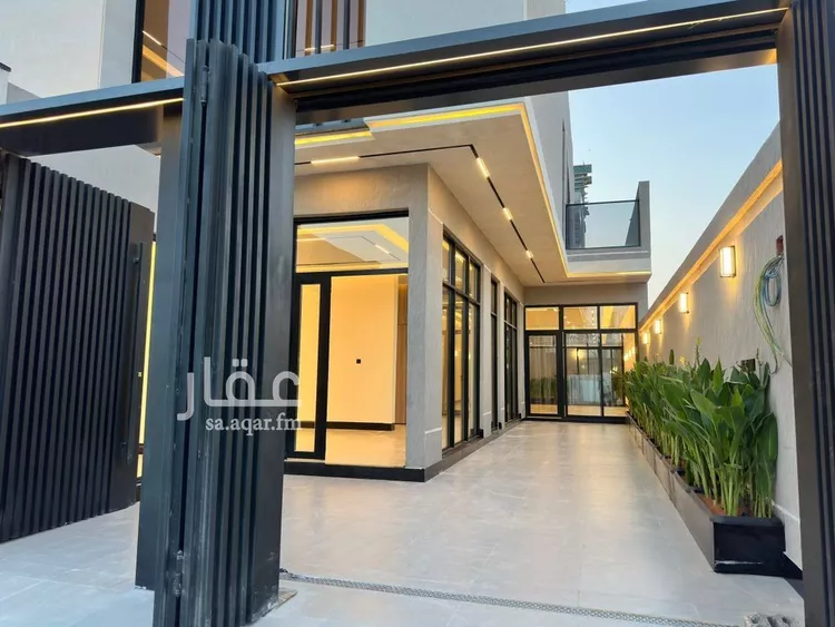 فيلا للبيع في شارع خديجة بنت حسان, حي الرمال, مدينة الرياض, منطقة الرياض صورة 3