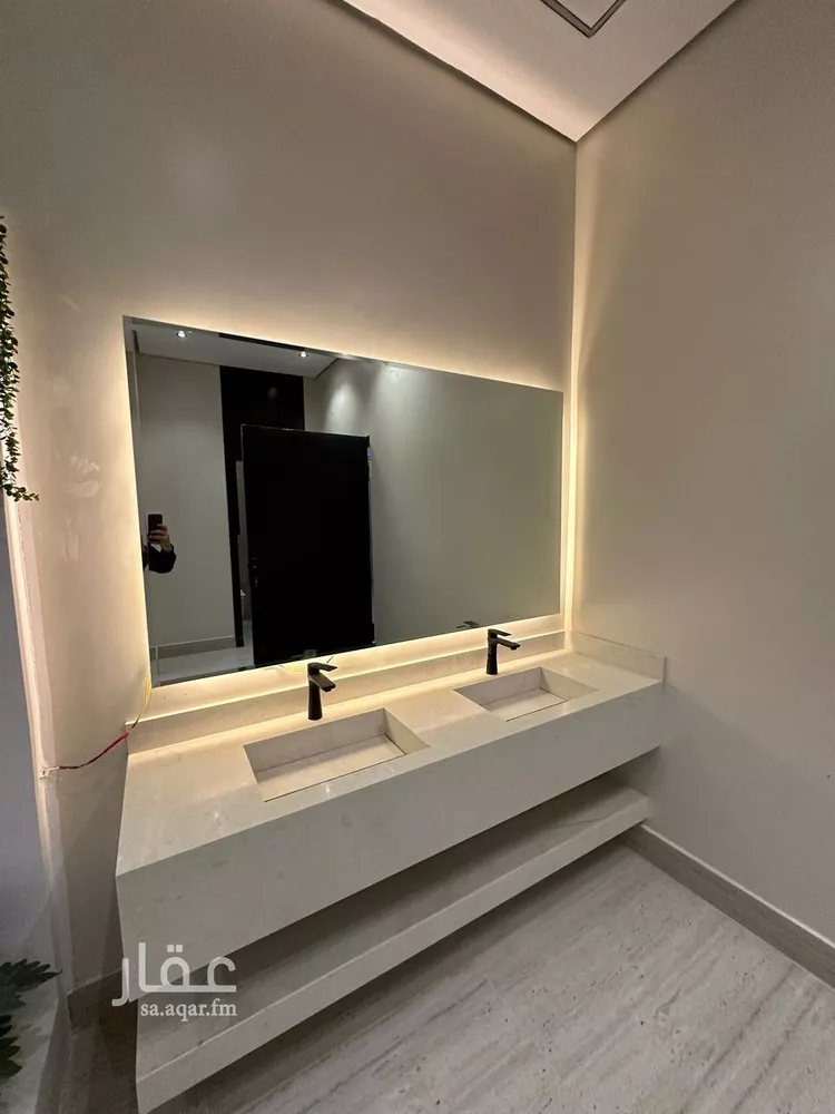 Floor for Sale in Riyadh Al Khaleej صورة 3