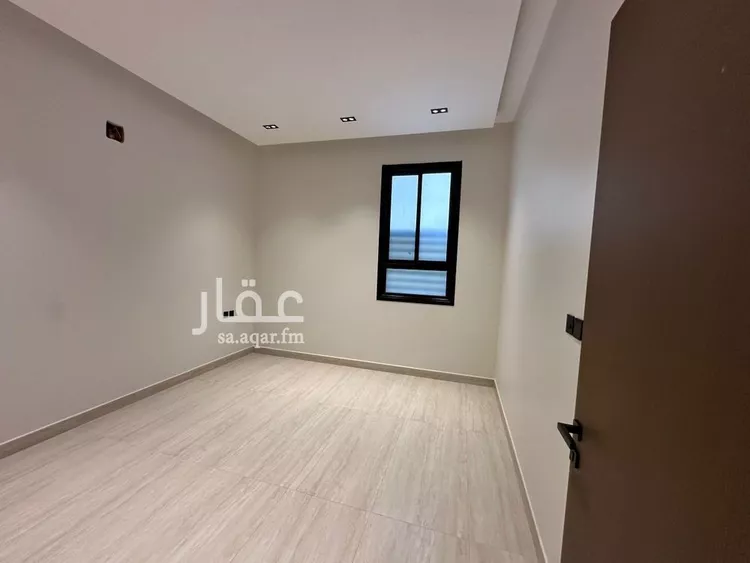 دور للبيع في شارع ابن يوسف الصناع, حي إشبيلية, مدينة الرياض, منطقة الرياض صورة 4