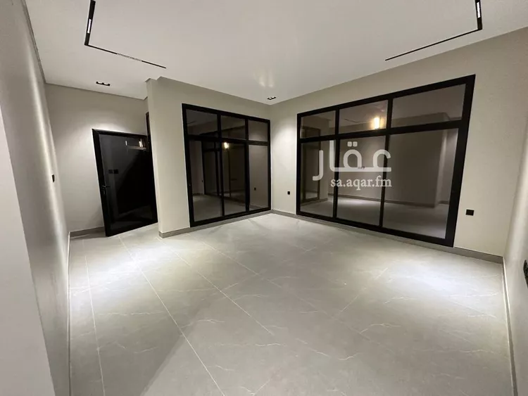 دور للبيع في شارع العلى, حي إشبيلية, مدينة الرياض, منطقة الرياض صورة 3