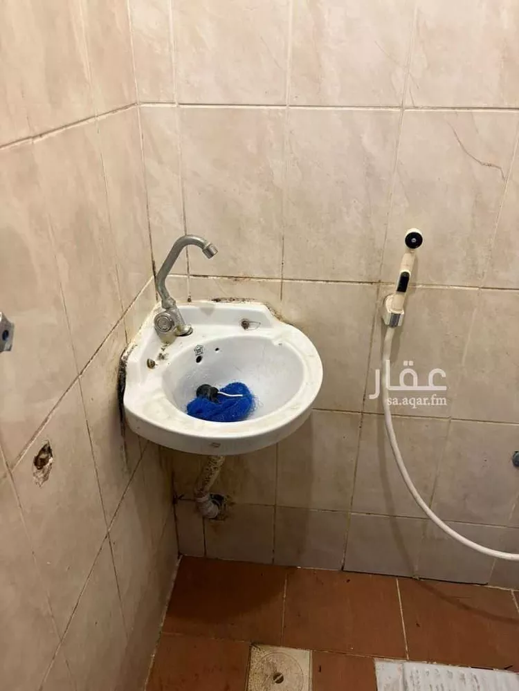 غرفة للإيجار في شارع سعيد البصري ، حي المروة ، جدة ، جدة صورة 5