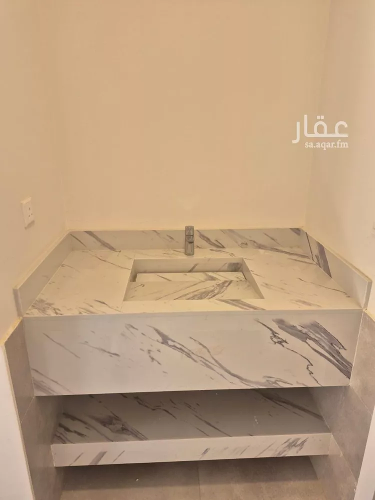 فيلا للإيجار في شارع رقم 496, حي النرجس, مدينة الرياض, منطقة الرياض