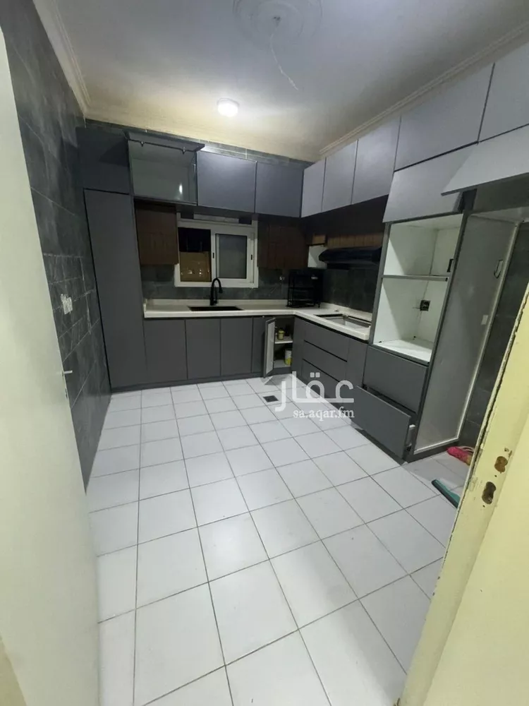 شقة للإيجار في شارع الطيب الساسي, حي الرمال, مدينة الرياض, منطقة الرياض