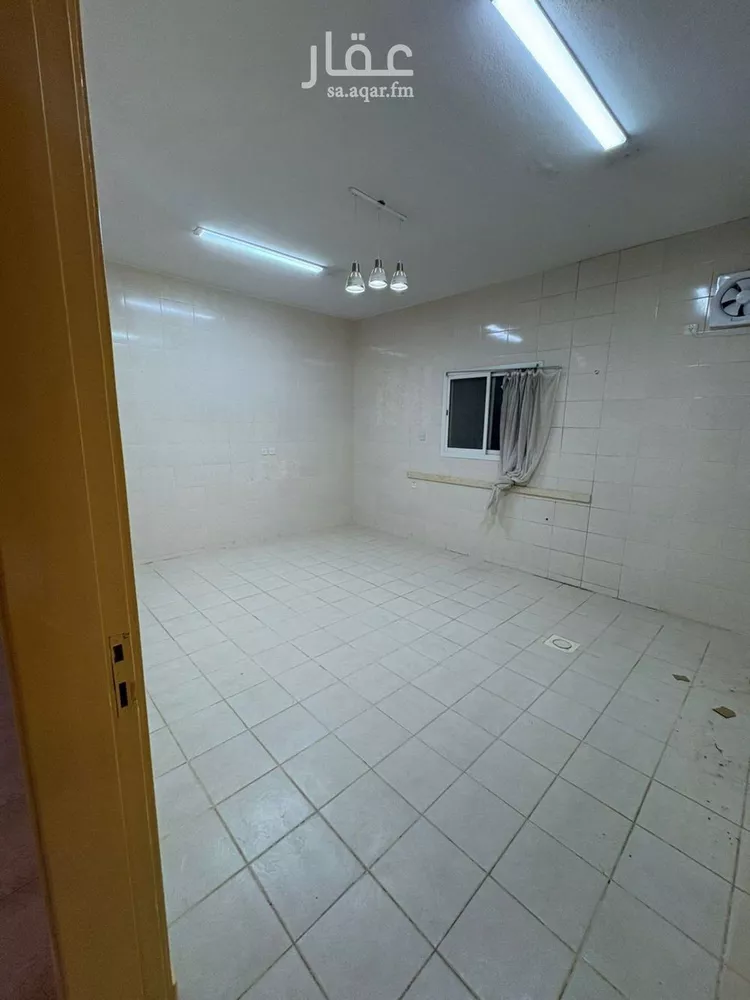 شقة للإيجار في شارع المقاماتي, حي الحمراء, مدينة الرياض, منطقة الرياض صورة 2