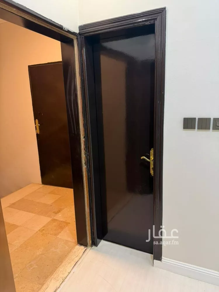 شقة للإيجار في شارع ينبع, حي ظهرة لبن, مدينة الرياض, منطقة الرياض صورة 3