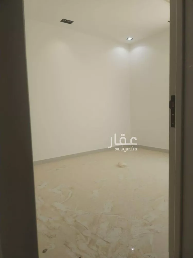 شقة للإيجار في شارع محفوظ الترمسي, حي بدر, مدينة الرياض, منطقة الرياض صورة 2