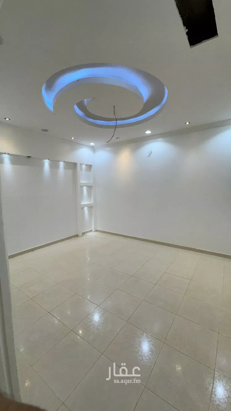 شقة للإيجار في شارع ينبع, حي ظهرة لبن, مدينة الرياض, منطقة الرياض