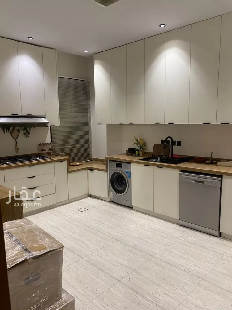 Floor for Rent in Riyadh Tuwaiq