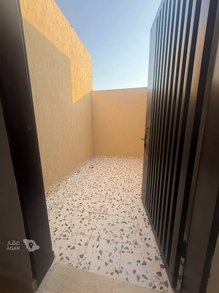 شقة للإيجار في شارع القادسية, حي بدر, مدينة الرياض, منطقة الرياض 13