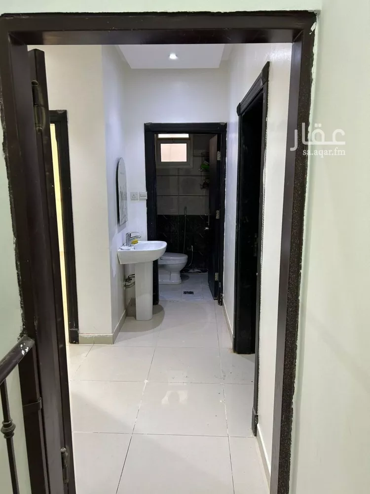 شقة للإيجار في شارع الشيخ عبدالله بن سعيد, حي العوالي, مدينة الرياض, منطقة الرياض صورة 2