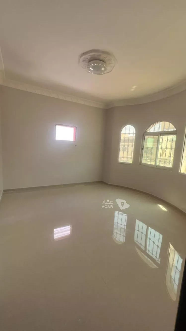 شقة للإيجار في شارع الفخر الأصبهاني, حي السعادة, مدينة الرياض, منطقة الرياض صورة 3
