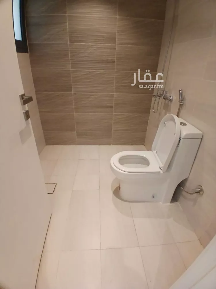 فيلا للبيع في شارع عبدالله بن أبي دليم, حي الرمال, مدينة الرياض, منطقة الرياض صورة 3