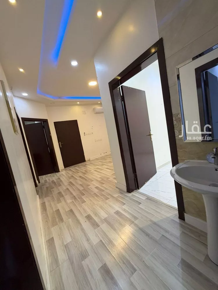 شقة للإيجار في شارع محفوظ الترمسي, حي بدر, مدينة الرياض, منطقة الرياض