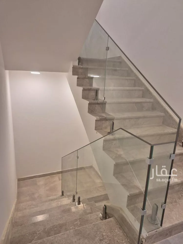 فيلا للإيجار في شارع رقم 496, حي النرجس, مدينة الرياض, منطقة الرياض صورة 2