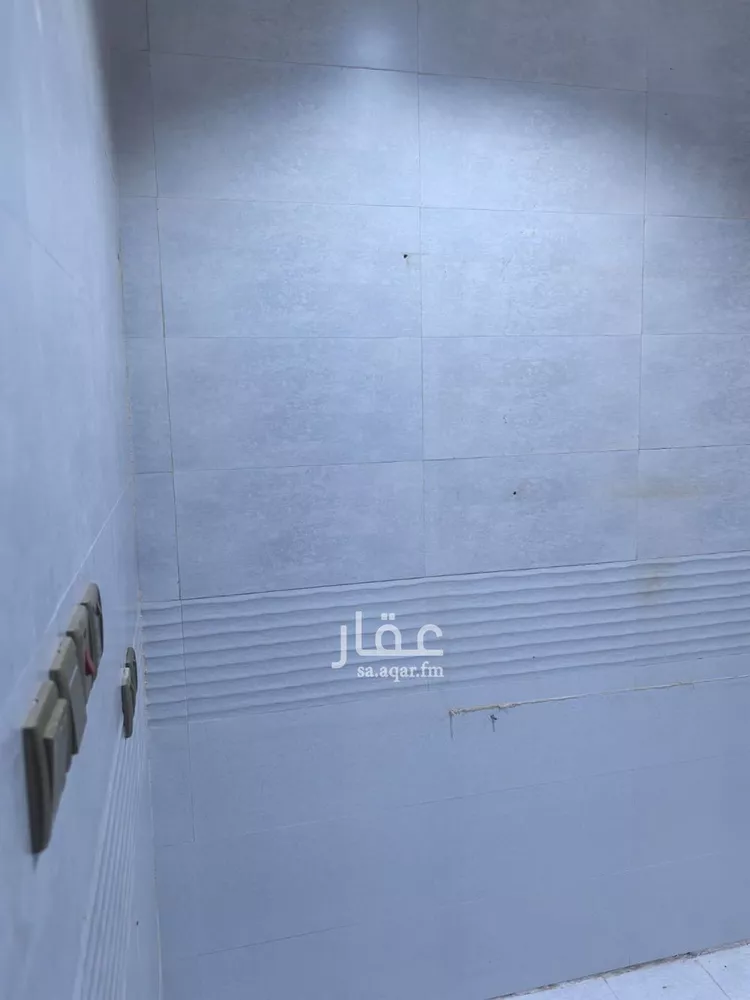 شقة للإيجار في شارع الشيخ عبدالله بن سعيد, حي العوالي, مدينة الرياض, منطقة الرياض صورة 3