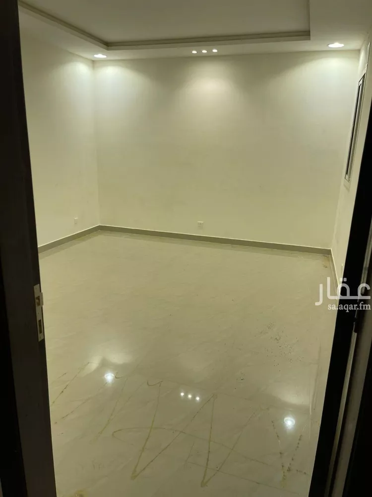 شقة للإيجار في شارع ينبع, حي ظهرة لبن, مدينة الرياض, منطقة الرياض صورة 3